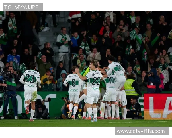 西甲明日重磅对决埃尔切迎战皇马裁判F埃尔南德斯执法全场